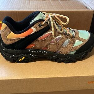 Limited Edition Women’s Merrell Hiking Shoe